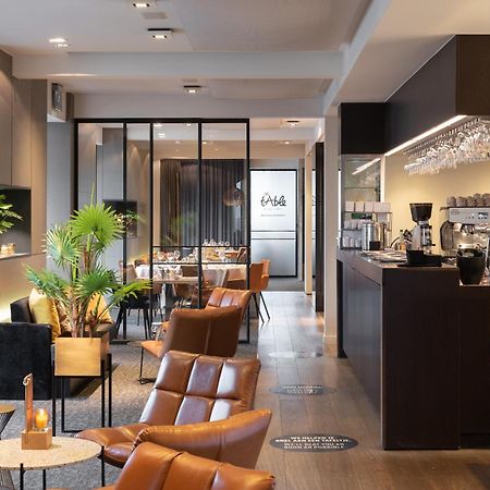 Ariane Hotel 예페르 외부 사진