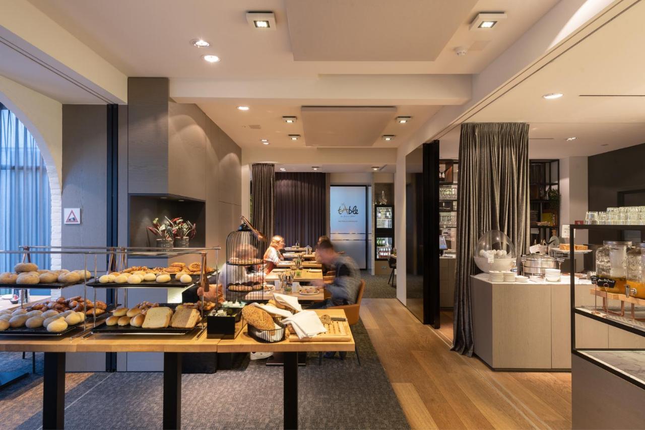 Ariane Hotel 예페르 외부 사진