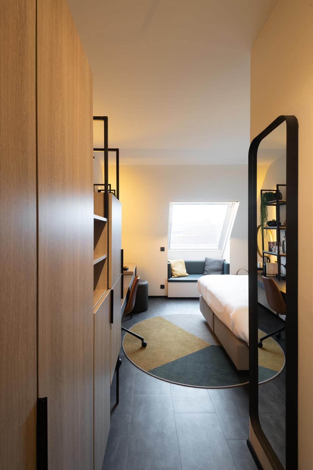Ariane Hotel 예페르 외부 사진