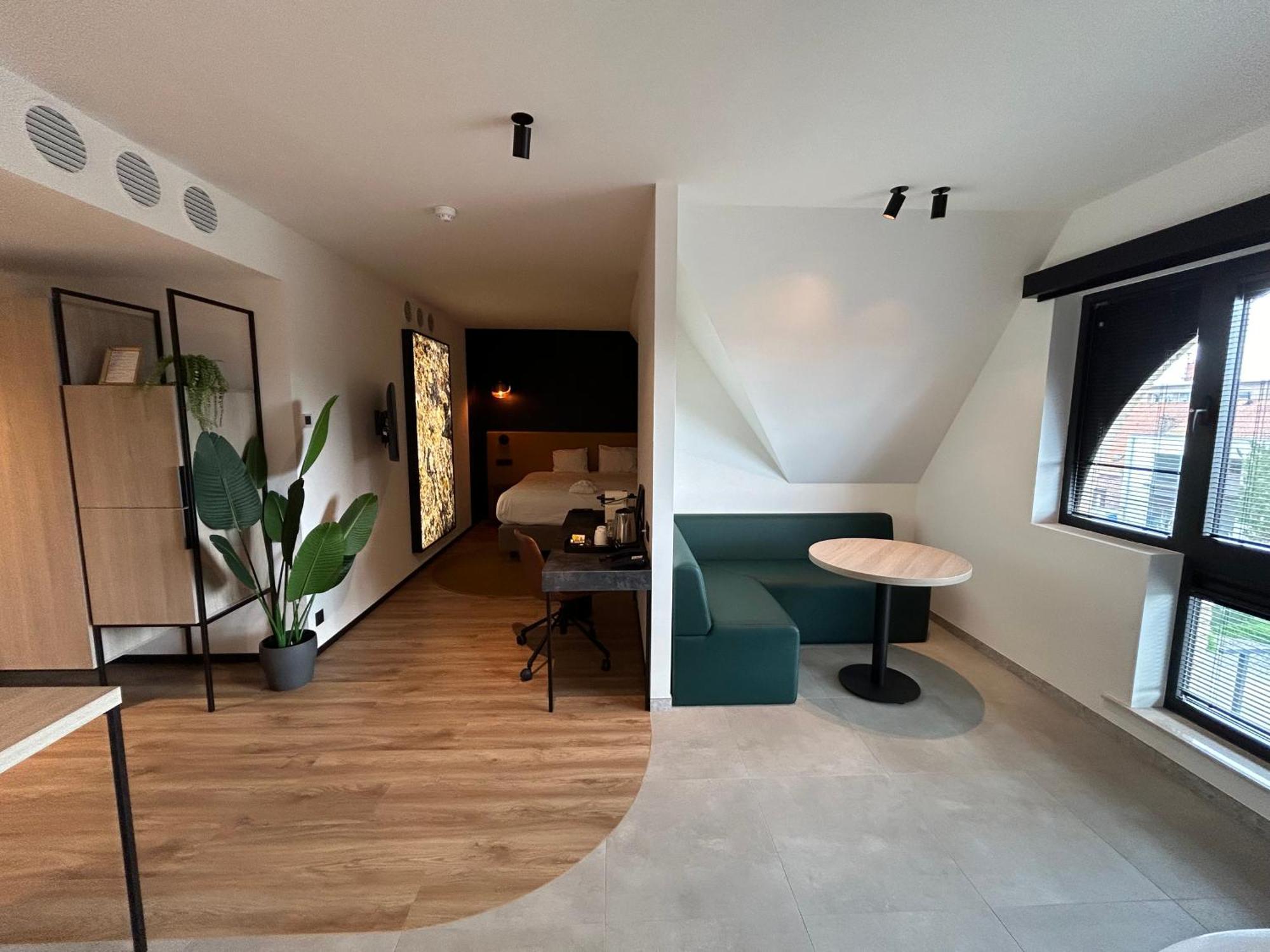 Ariane Hotel 예페르 객실 사진