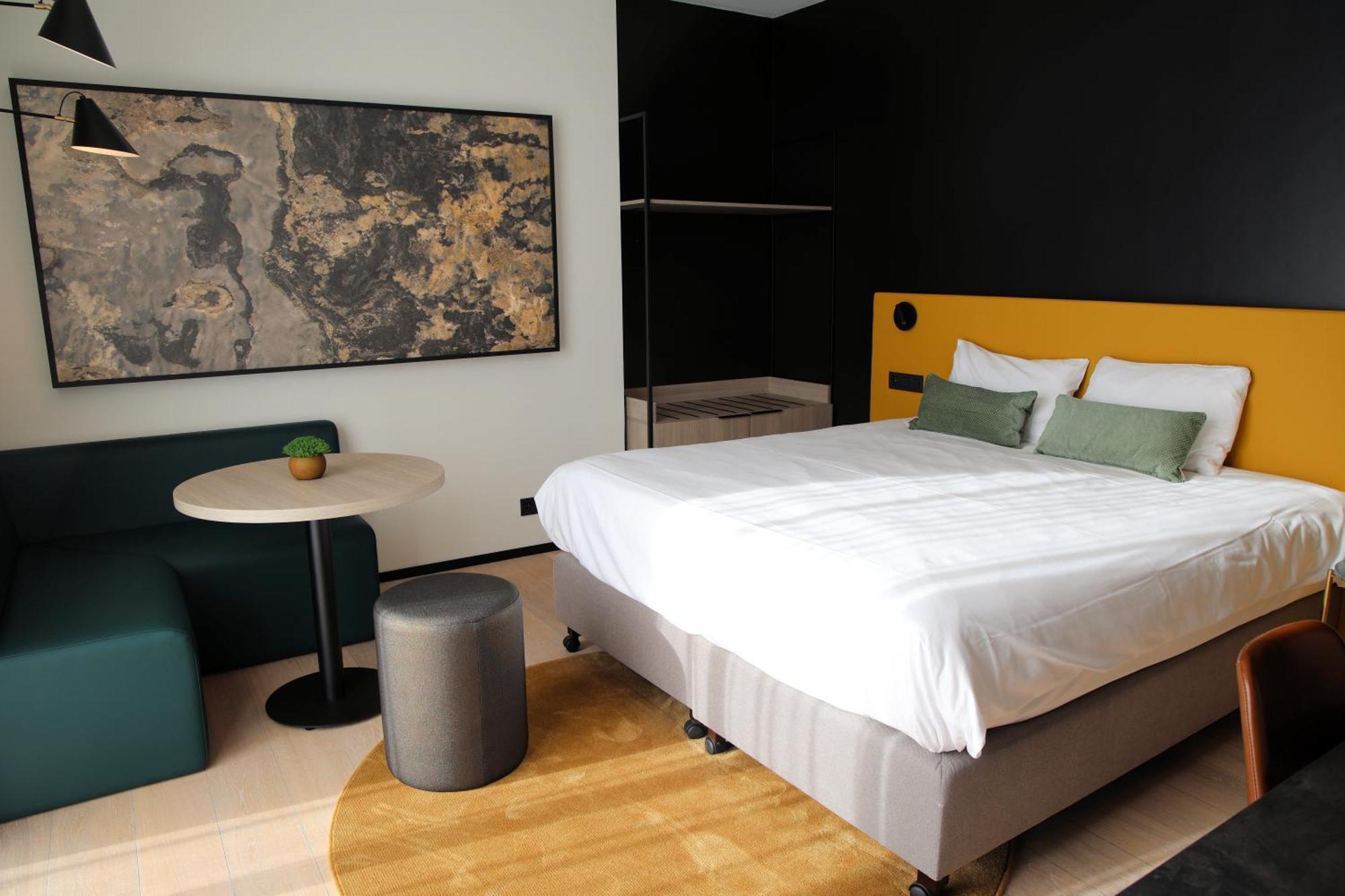 Ariane Hotel 예페르 외부 사진