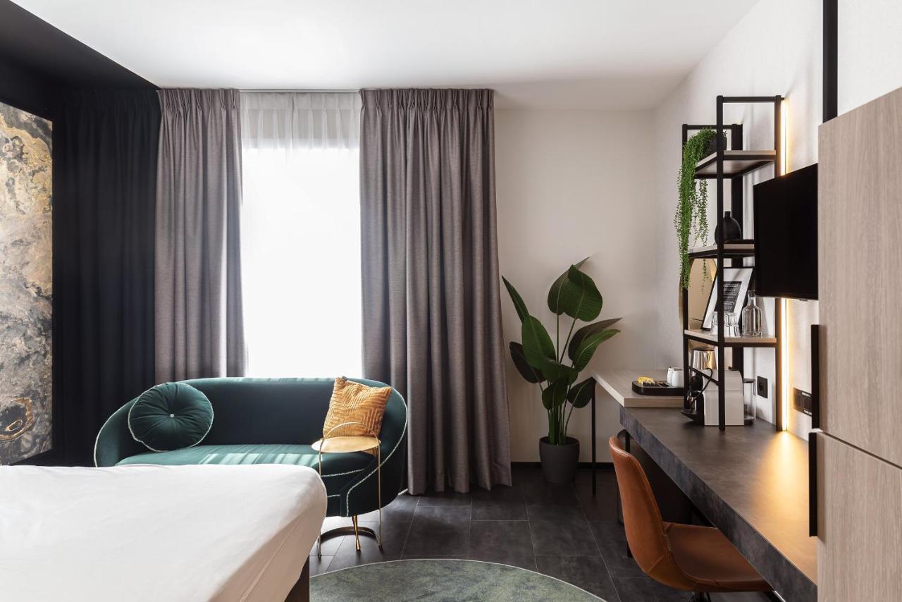 Ariane Hotel 예페르 외부 사진